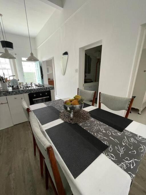 Cottage, Nine On Windsor, Kalk Bay, Cape Town מראה חיצוני תמונה
